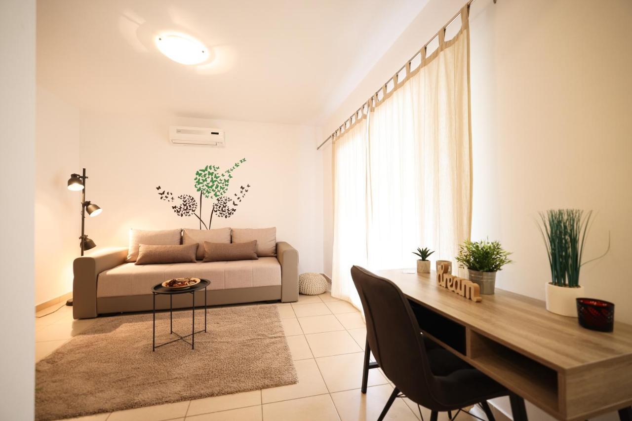 Luxury Villa Nada With Pool Petrcane Εξωτερικό φωτογραφία