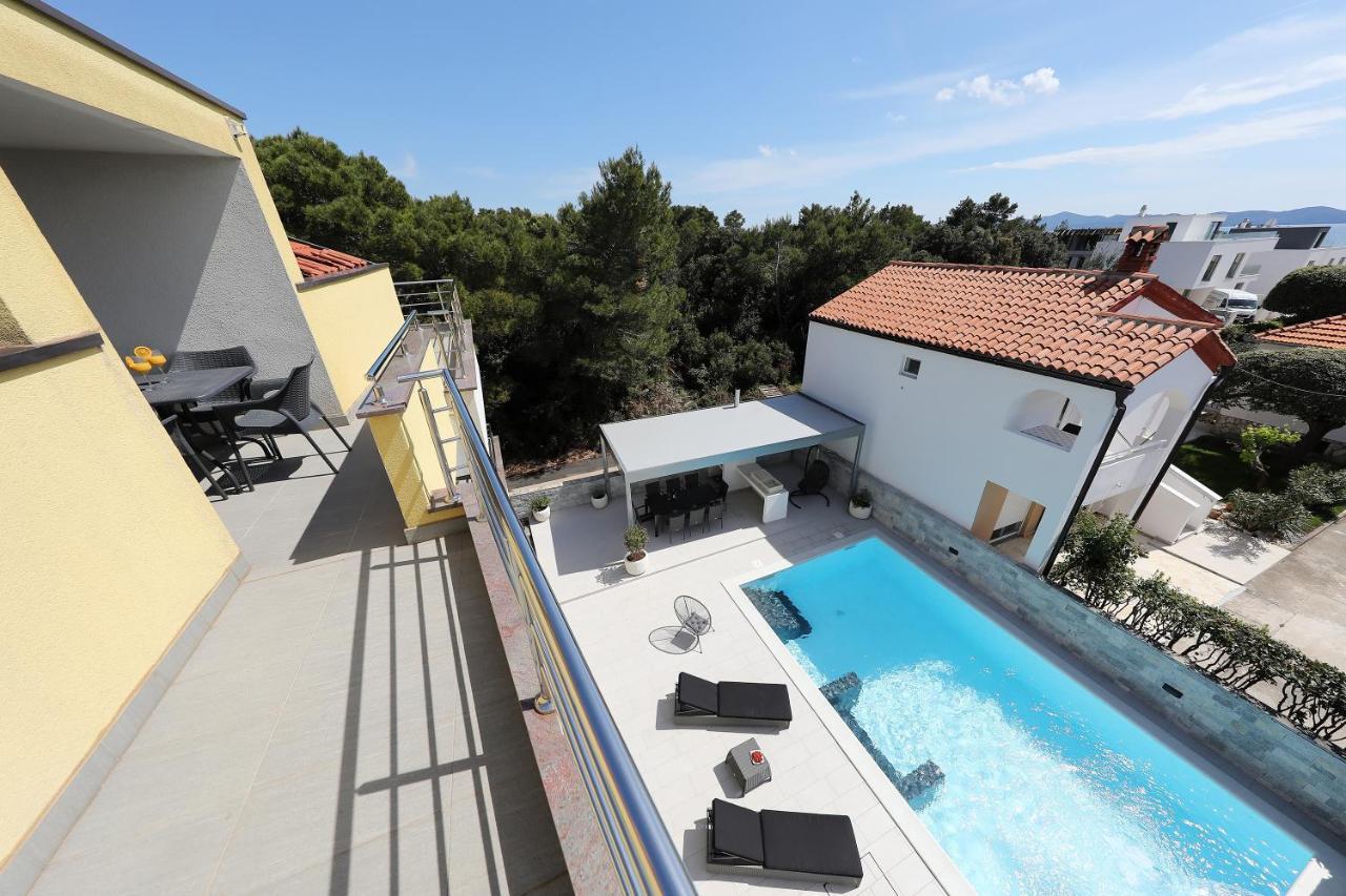 Luxury Villa Nada With Pool Petrcane Εξωτερικό φωτογραφία