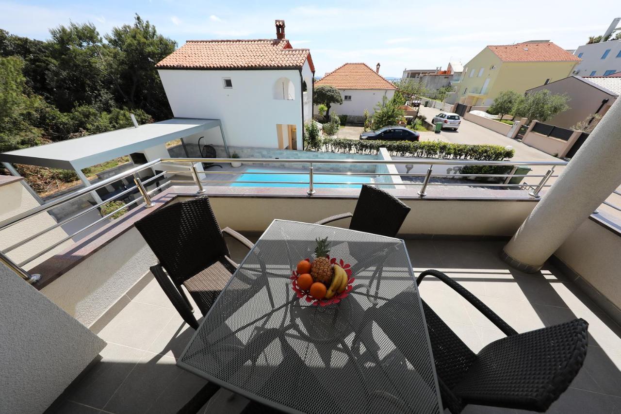 Luxury Villa Nada With Pool Petrcane Εξωτερικό φωτογραφία